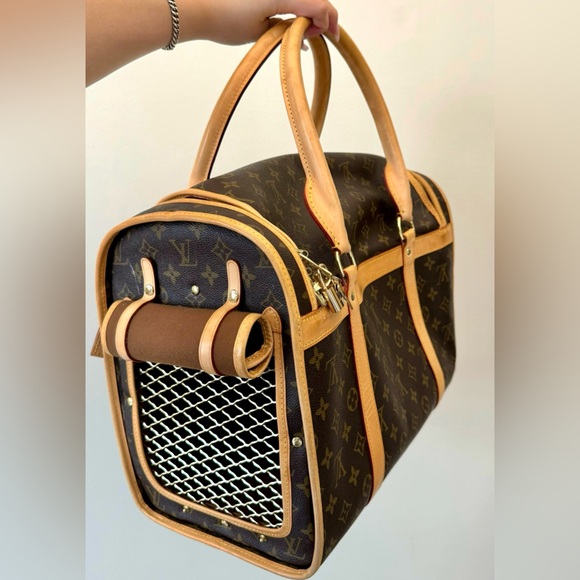 Louis Vuitton Dog Carrier - Picture 1 of 6